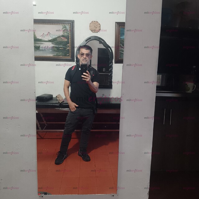 FOTOS DE SERVICIO SEXUAL SOLO PARA HOMBRES HETEROSEXUALES ACTIVOS AL CIEN CURIOSOS EN MED
