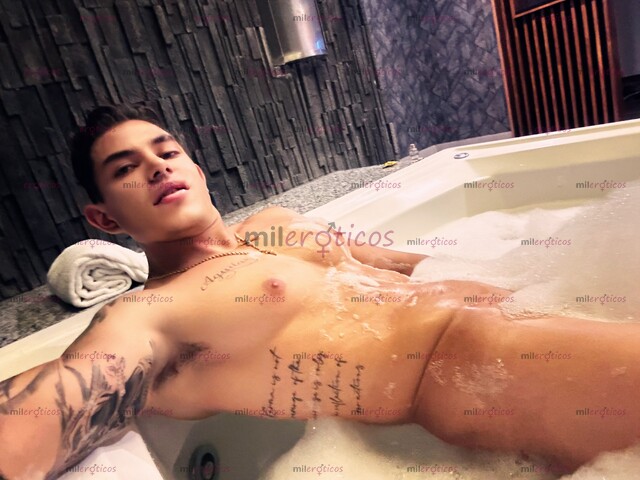 FOTOS DE GUAPO Y SEXY COLOMBIANO NUEVO SAN DIEGO TIJUANA