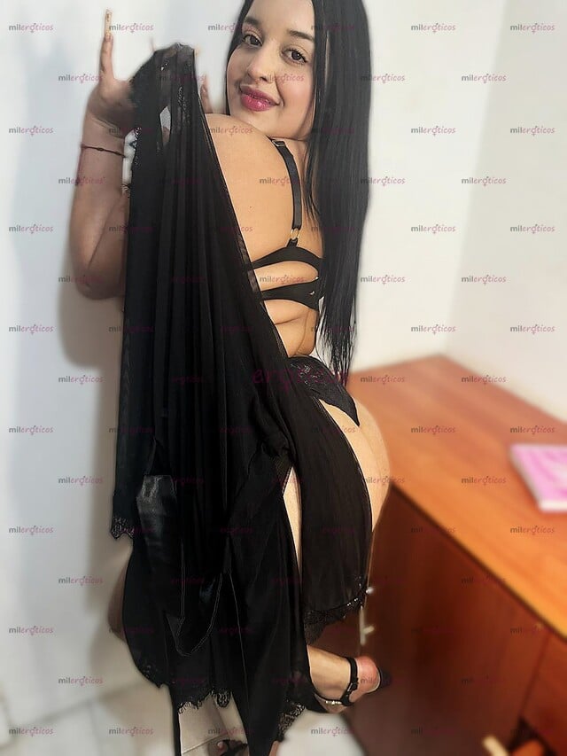 FOTOS DE DISPONIBLE PENETRALO AMBOS LADITO ARRECHITA CON GANAS DE PIPI RICO VEN YA