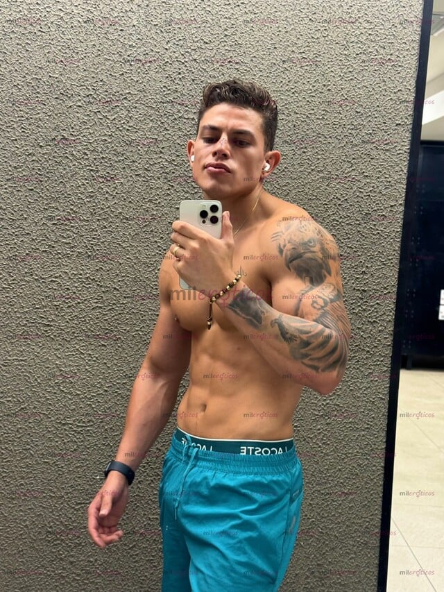 FOTOS DE GUAPO Y SEXY COLOMBIANO NUEVO SAN DIEGO TIJUANA