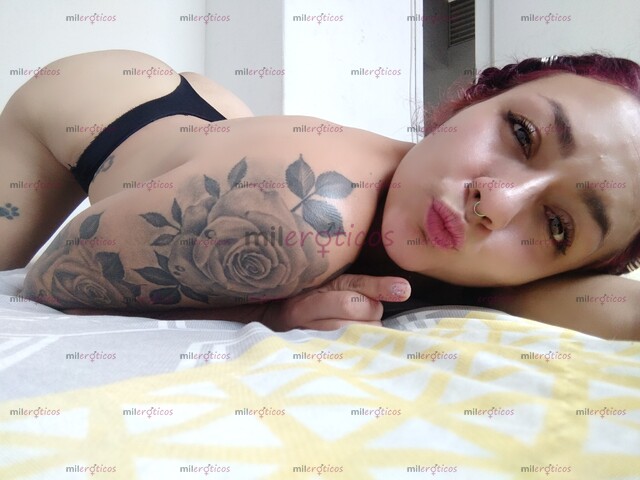 FOTOS DE SOY ALE TE LLEVARÉ AL MAYOR ORGASMO SOY UNA DELICIOSA TATUADA MOJADITA