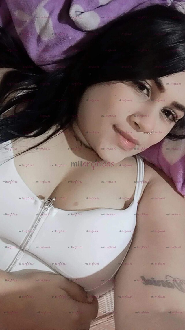 FOTOS DE SOY UNA CHICA SEXY CALIENTE DISPONIBLE PARA TUS SERVICIOS