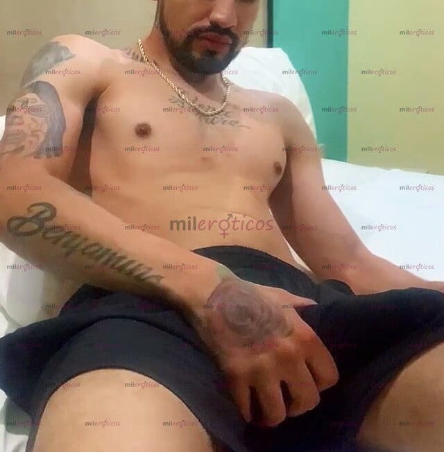 FOTOS DE 1.88 DE ESTATURA & 23CM REALES MUY VARONIL SOLO MUJERES Y PAREJAS SW