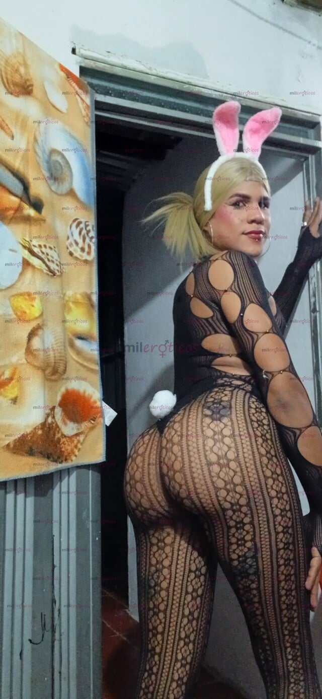FOTOS DE SOY TU MORENA MUY CALIENTE Y MUY CARIÑOSA SOY MUY CALIENTE