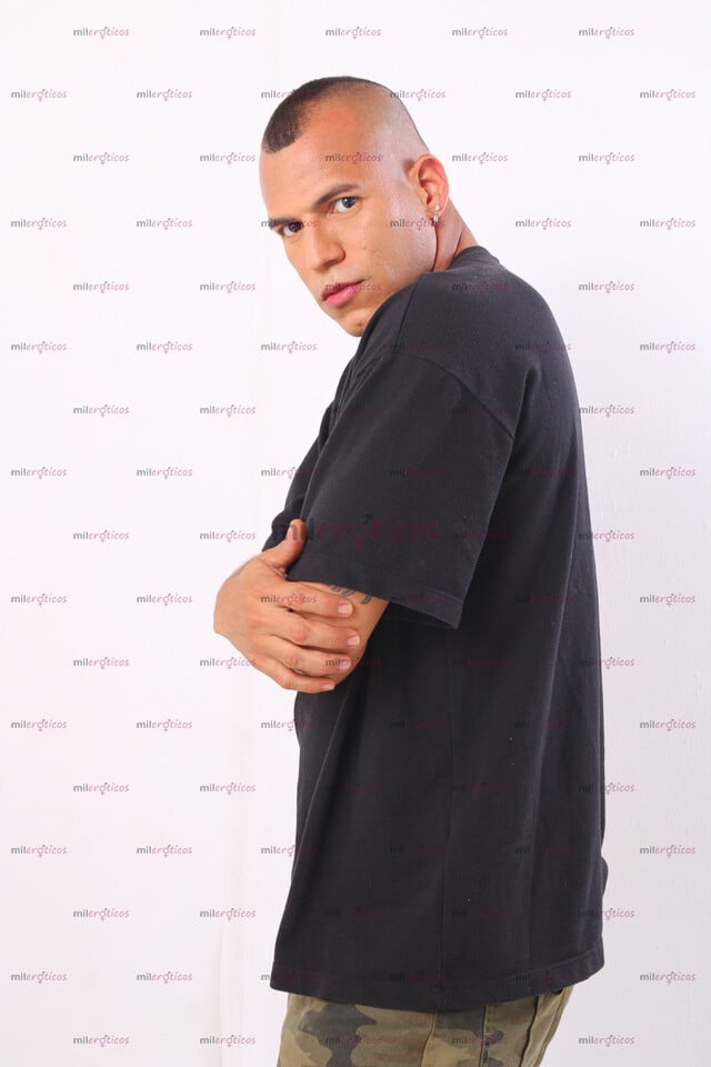 FOTOS DE QUIERES QUE TE MAMEN LA VERGA , CON GARGANTA PROFUNDA LLAMA CONTACTAME YA. TAMB