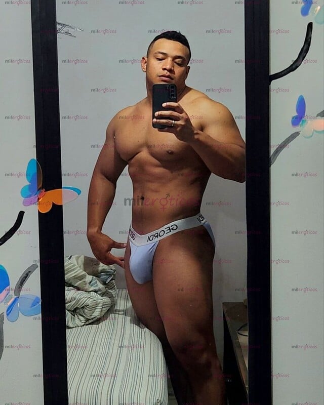 FOTOS DE ACTIVO MACHO RESERVADO VERGON MUSCULOSO LECHERO 22 CM GRUESO