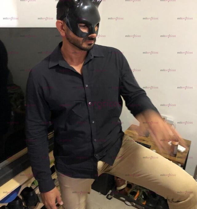 FOTOS DE 23 CM 180 GYM INDEPENDIENTE MADURO ATRACTIVO 1500 LUGAR SOLO ACTIVO PAREJAS