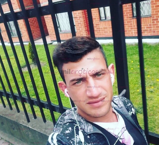 FOTOS DE ÉRICK VERGON 20CM DISPUESTO PARA COMPLECER