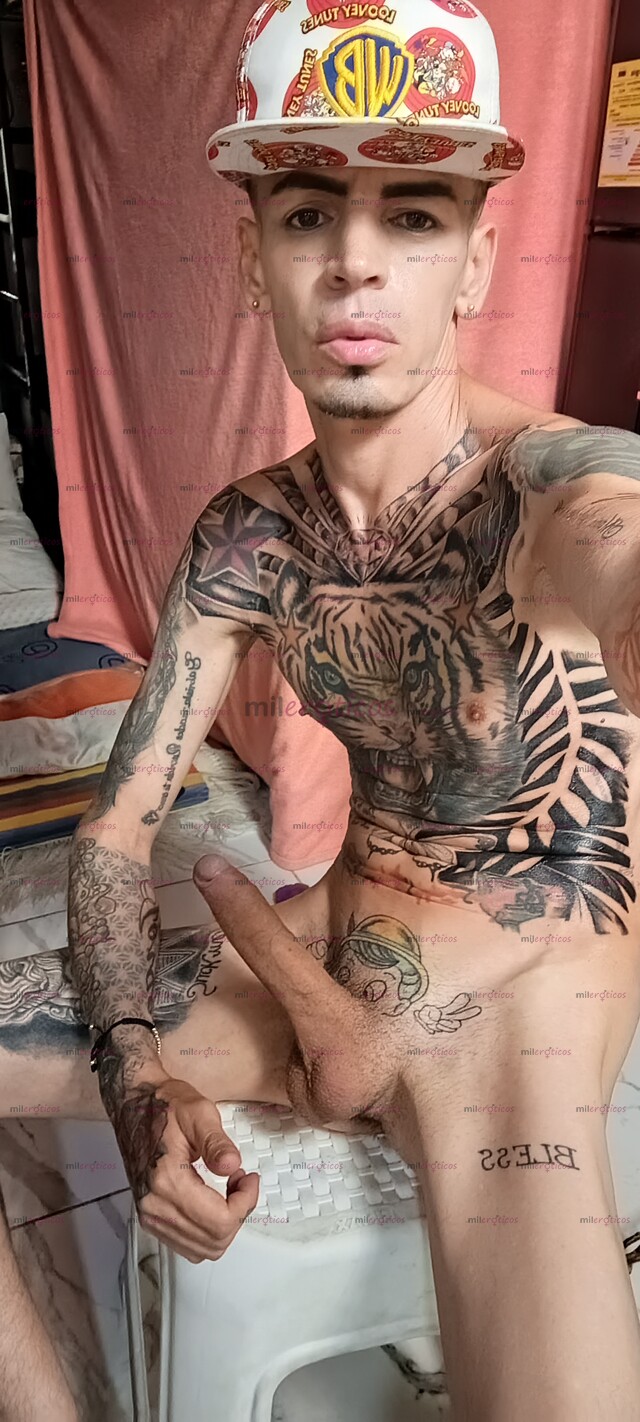 FOTOS DE FLACO TATUADO VERGON CULION ADICTO AL SEXO