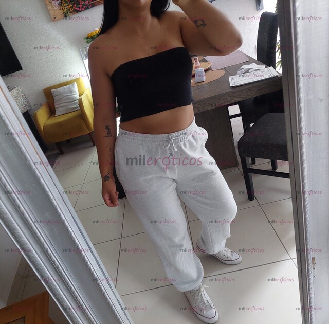 FOTOS DE BESITOS RICO CACHONDEO... SEXO HUMEDO Y APASIONADO