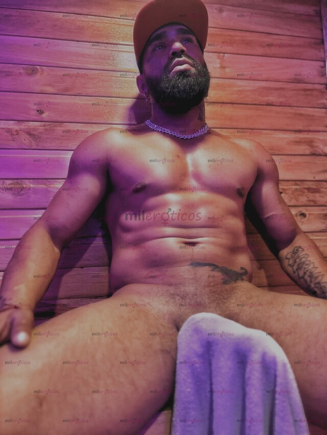 FOTOS DE MORENO LECHERO CON GANAS SEXO MUJERES ESTOY LISTO PARA DARLES VERGA