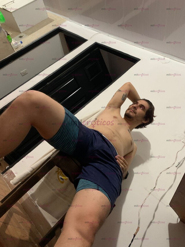 FOTOS DE MASAJISTA SEXUAL DISPONIBLE Y COMPLACIENTE