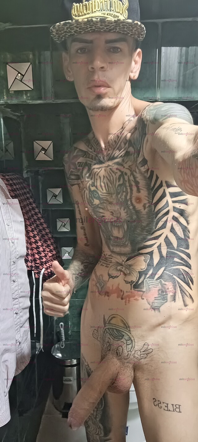 FOTOS DE FLACO BLANCO VERGON TATUADO ACTIVO MORBOSO