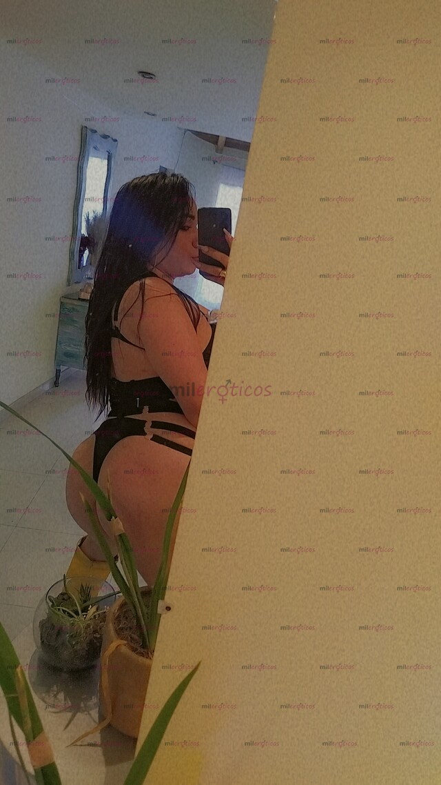 FOTOS DE PLAN TRÍO MUJER TRANS HOMBRE HETERO DE 22 AÑOS JUGUETONES ARDIENTES