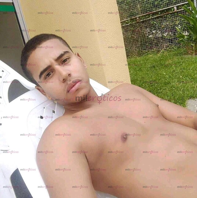 FOTOS DE TE PONGO DE A PERRITO O CON LAS PIERNAS AL HOMBRO. TE BOMBEO EL CULO TE FOLLO