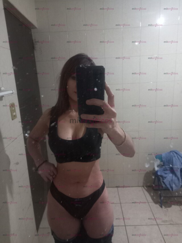 FOTOS DE HERMOSA CHAPARRITA PELIROJA QUE TE VA A ENCANTAR.. NUEVA EN EL HAMBIENTE
