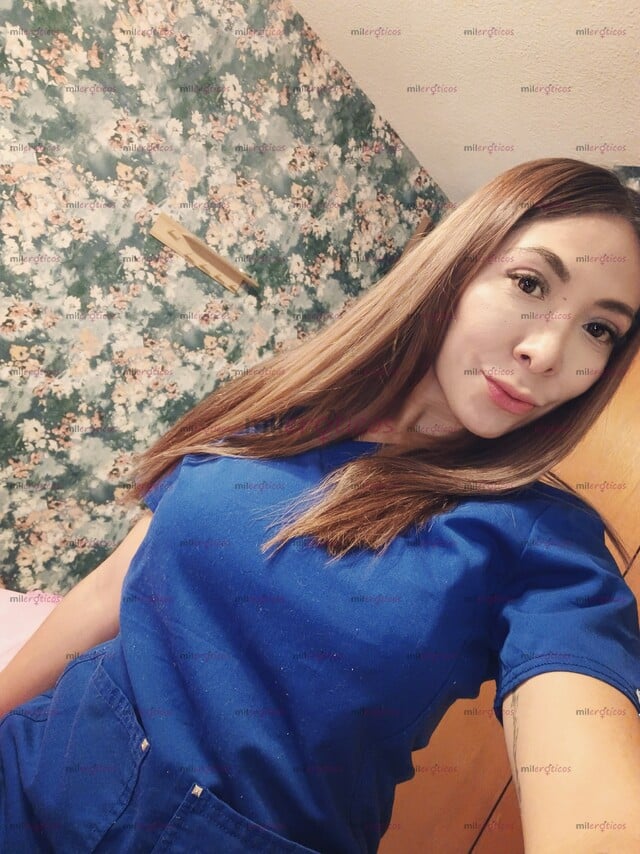 FOTOS DE TERAPEUTA PROFESIONAL MASAJES RELAJANTES Y DESCONTRACTURANTES CON LUGAR