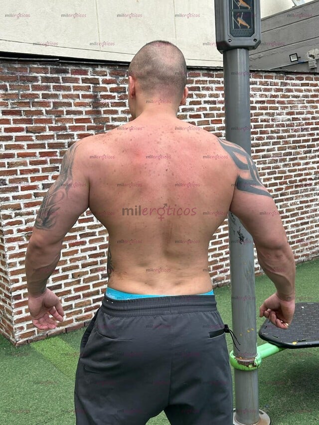 FOTOS DE VARON ARRECHO DES COMPLICADO DOMINANTE CON BUENA DOTACIÓN XXL