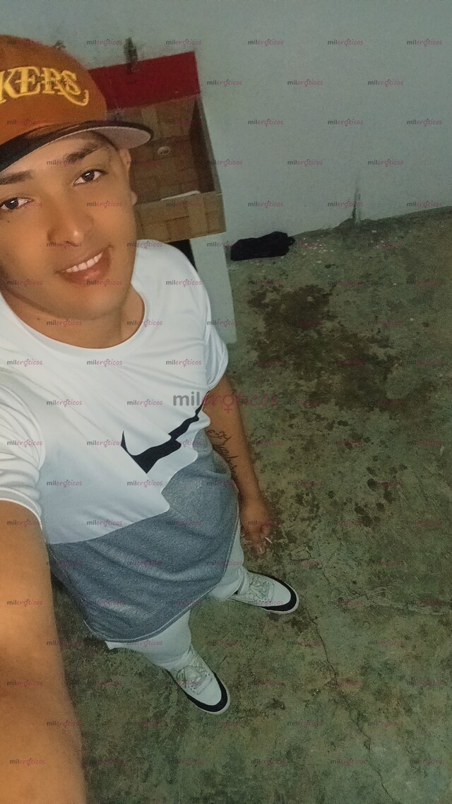 FOTOS DE SOY UN CHICO DISPUESTO A COMPLASERTE A TODO LO QUE PIDAS