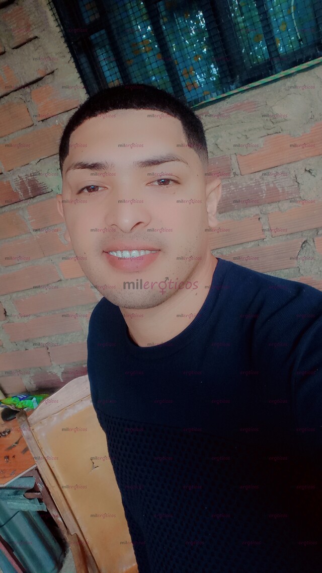 FOTOS DE SOY UN CHICO DISPUESTO A COMPLASERTE A TODO LO QUE PIDAS