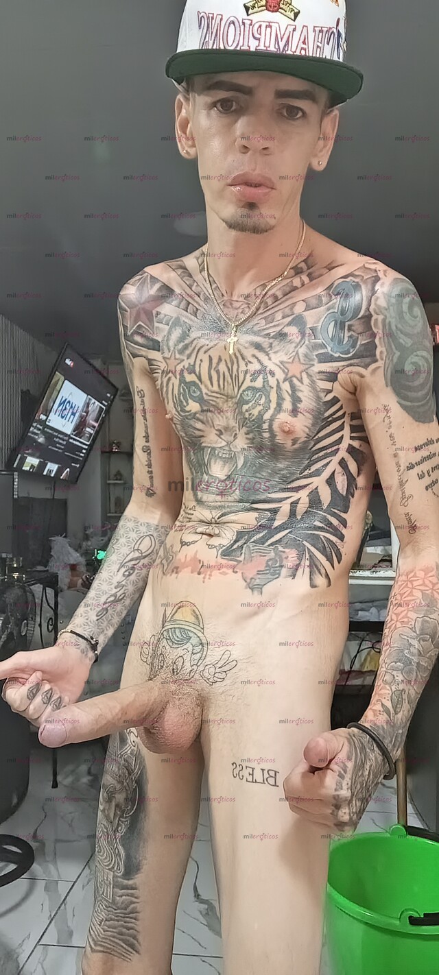 FOTOS DE FLACO VERCON TATUADO MORBOSO LECHERO FETICHERO