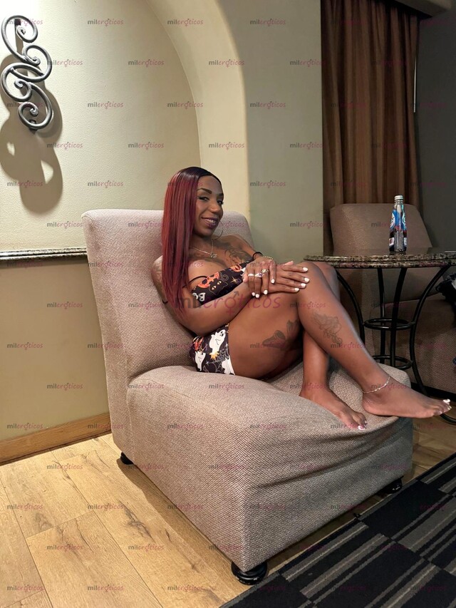 FOTOS DE JADE TU MORENAZA DE FUEGO ARDIENTE Y COMPLACIENTE INTER PASIVA Y ACTIVA DISPONIB