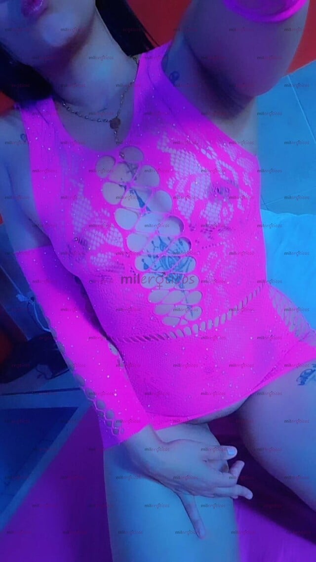FOTOS DE HOLA MIS AMORES SOY UNA RICA SCORT PELI NEGRA NALGONA DISPUESTA A CUMPLIR TODAS