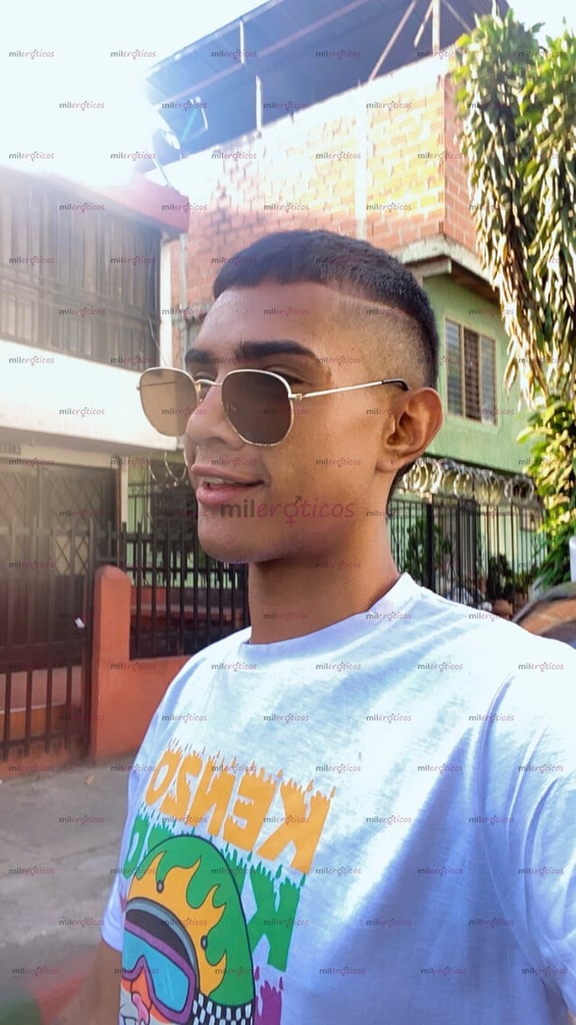 FOTOS DE VEEN Y PASA UN RATO DIFERENTE MORENO MUY ARRECHO Y DESCOMPLICADO