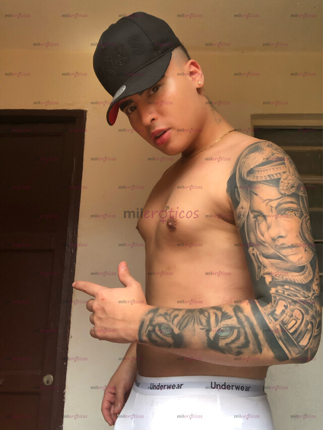 FOTOS DE MEN SERIO Y MUY RESERVADO VERGON Y CULON LISTO PARA COMPLACERTE