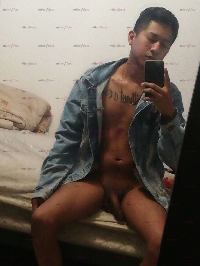 FOTOS DE DONOVAN ESTUDIANTE UNIVERSITARIO TWINK 19CM