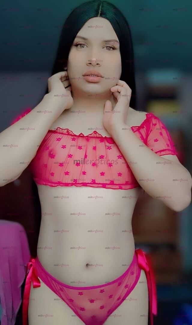 FOTOS DE ELY MUA LA QUE TRAE LOS CHACALES POR DETRÁS ...