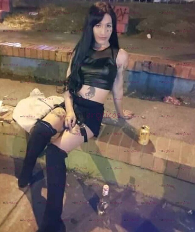 FOTOS DE COLITA NATURAL GRANDE MUY APRETADITA CON GANAS DE PENE RICO