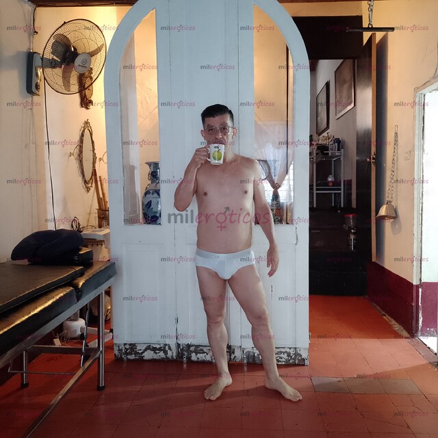 FOTOS DE ADAN PASIVO VARONIL INDEPENDIENTE APARTAMENTO PRIVADO MEDELLIN