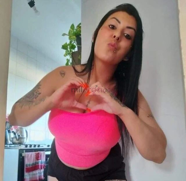 Ola meus amores sejam bem vindos atendimento somente virtual a partir de rusd 15 tres minutos rusd 20 5 minutos chamada completa com vibrador pug anal...