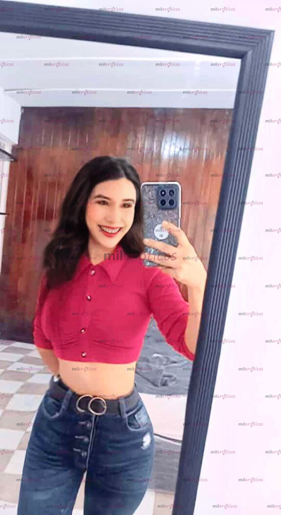 FOTOS DE HOLASOY MIA 18 AÑOS, FOTOS REALES CON LUGAR !!!