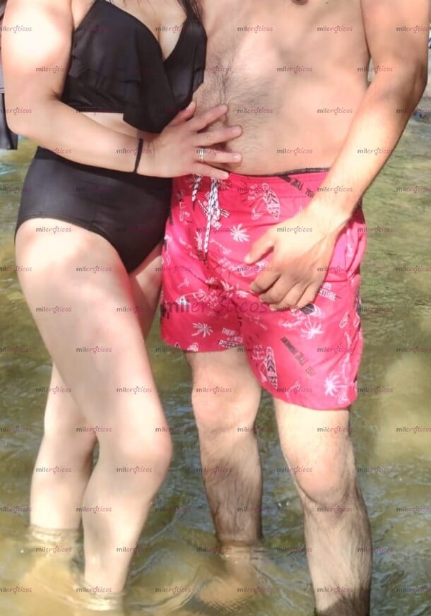 FOTOS DE PAREJA H Y M, CASADOS, DOBLE VAGINAL Y ANAL AL HOMBRE.