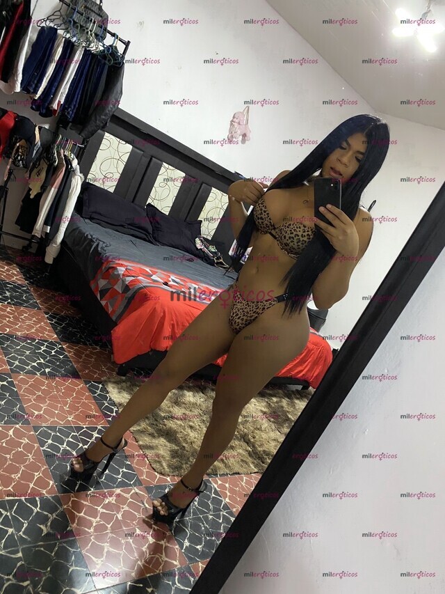 FOTOS DE 100% PASIVA CON UN CULO MUY AGUANTADOR VEN Y MAMAMELO