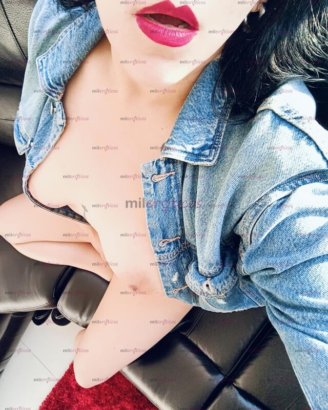 FOTOS DE QUE YA NO TE ESTAFEN BB...SOY SCARLETT Y SOY LA MÁS SOLICITADA DE LA RED...