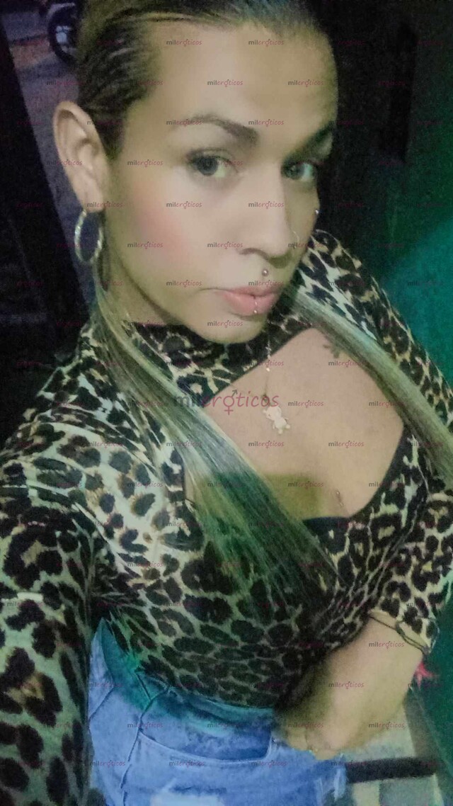 FOTOS DE HOLA MIS AMORES YEGO TU PERRITA JUGOSA Y LECHOSA MI VIDA