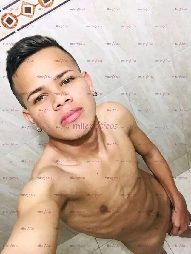 FOTOS DE CHICO JOVEN DISCRETO,ARRECHO,CON SITIO DISPONIBLE