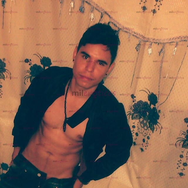 FOTOS DE CON GANAS DE QUE ME LO CHUPES Y LO TRAGUES ENTERO...