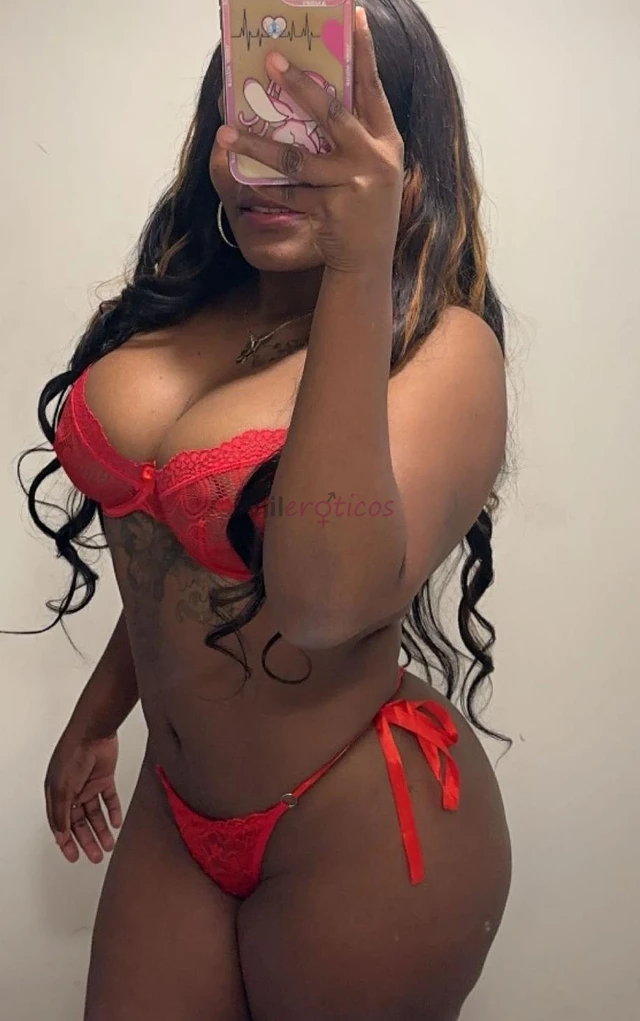Hola amor soy valerin colombiana caliente deseosa de que me des bien duro y hacerte acabar bien rico estoy mojada de imaginarte en mi boquita tengo lu...