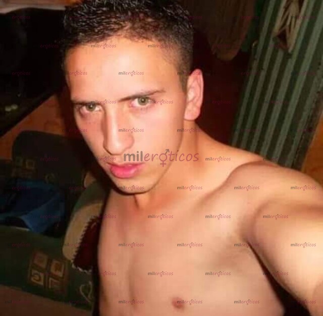 FOTOS DE JOVEN ATLÉTICO.INTELIGENTE .CULTO . CHISTOSO .22CM