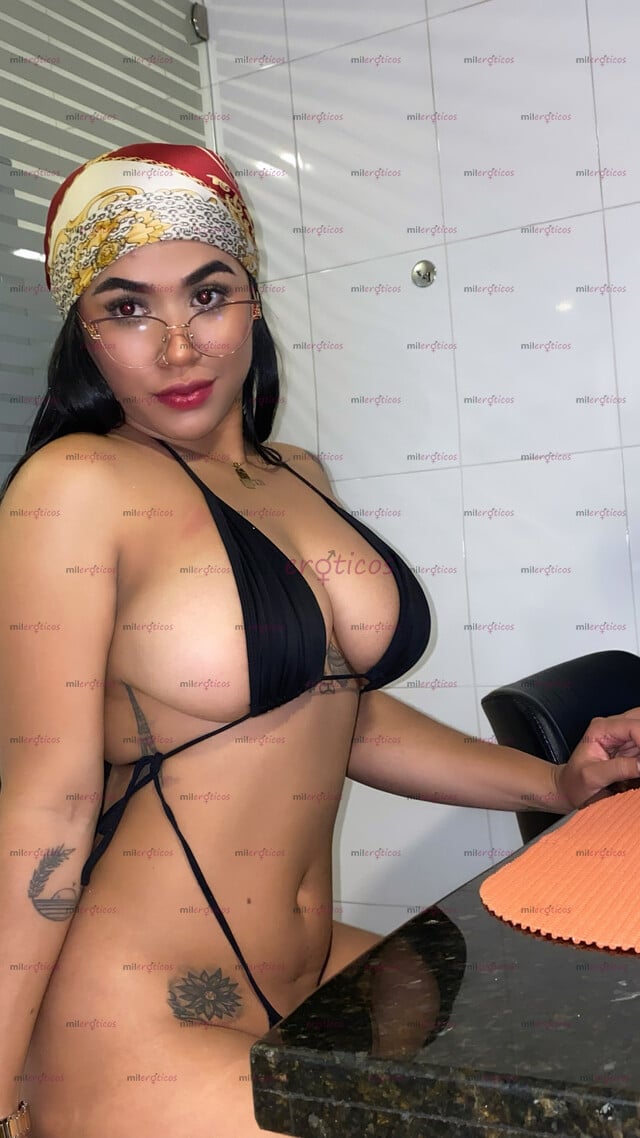 FOTOS DE NUEVA EN TU ZONA APRETADITA SENOS GRANDES NATURALES