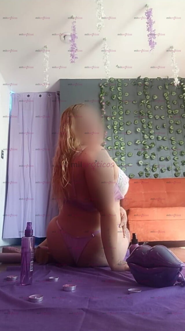 FOTOS DE TU CURVY SUPER TETONA SUPER RICA Y BIEN GOLOSA, QUIERE DARTE HASTA PARA LLEVAR