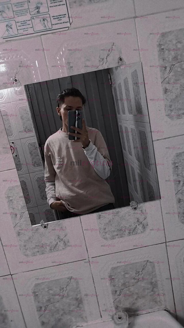 FOTOS DE CHICO BISEXUAL JOVEN DE BOGOTÁ VEN Y VE MI CONTENIDO HOTS U VÍDEO LLAMADAS