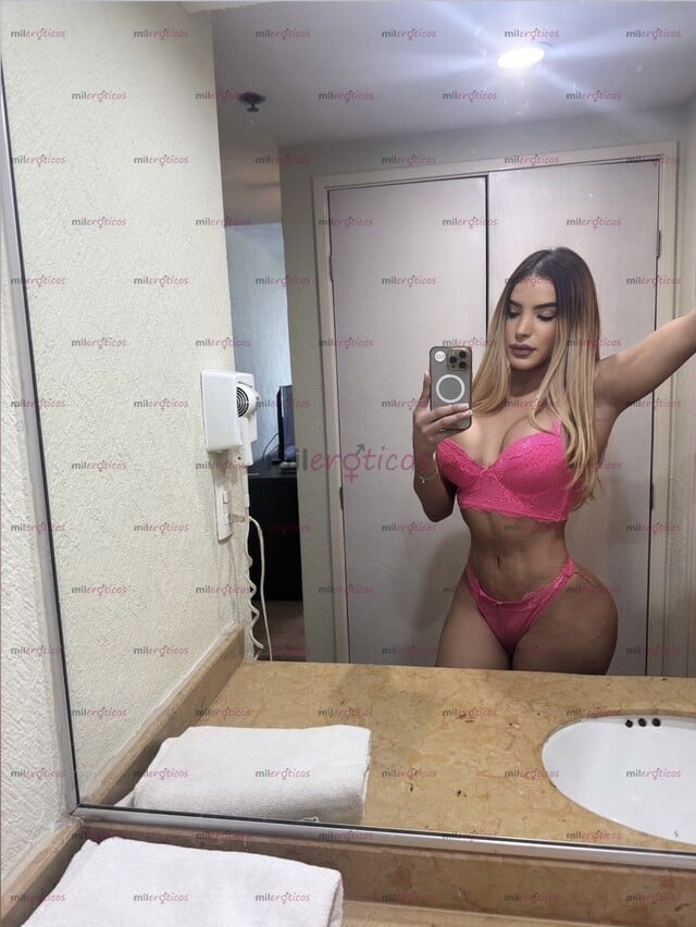 FOTOS DE HOT DOLL! EL CUERPO MAS ESTETICO Y PERFECTO CON LUGAR