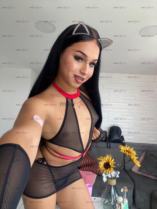 FOTOS DE CHICA TRANS NATURAL CACHONDA CON GANAS DE SER TU PUTA DESEADA