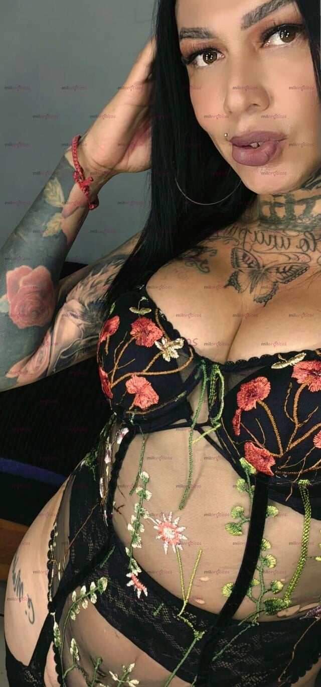 FOTOS DE TRANS SUPER CACHONDA Y FEMENINA TENGO LUGAR PARA PASARLA RIKISIMO