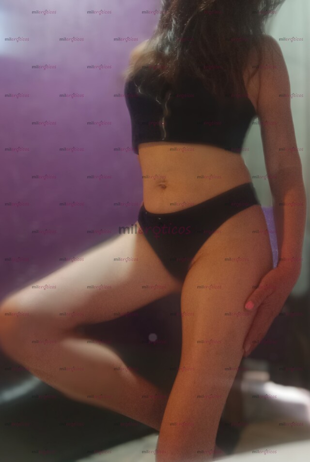 FOTOS DE ESTOY EN LA CIUDAD CARIÑO SOY ESCORT UNA MUJER FLAQUITA RICA Y CACHONDA